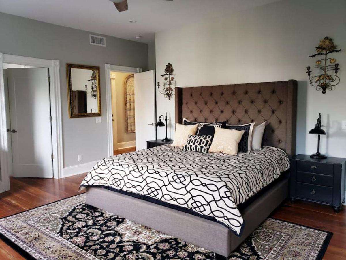 Newly Renovated 4 Bed 3 Bath And 2 Parking Spots Villa Savannah Exterior photo