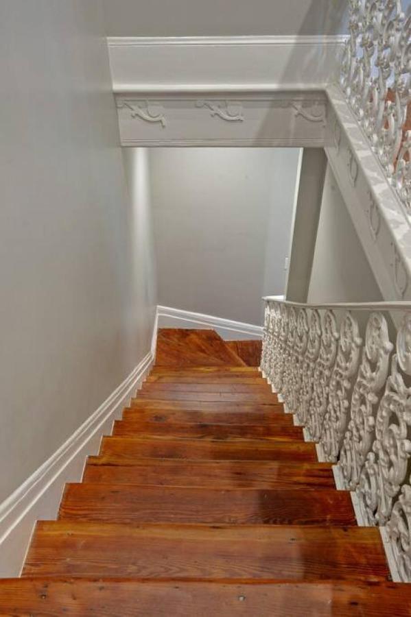 Newly Renovated 4 Bed 3 Bath And 2 Parking Spots Villa Savannah Exterior photo
